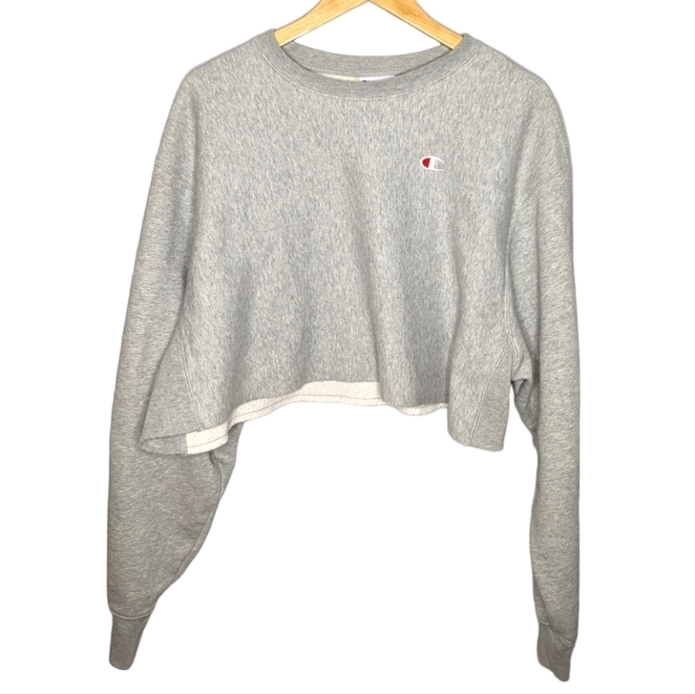 Champion cropped Crewneck gray Woman's XL